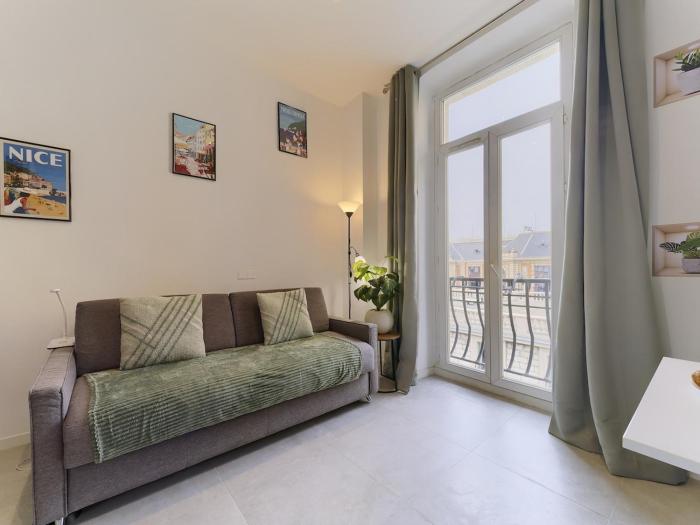 City Center - Charming Studio - 2 MN Station Train