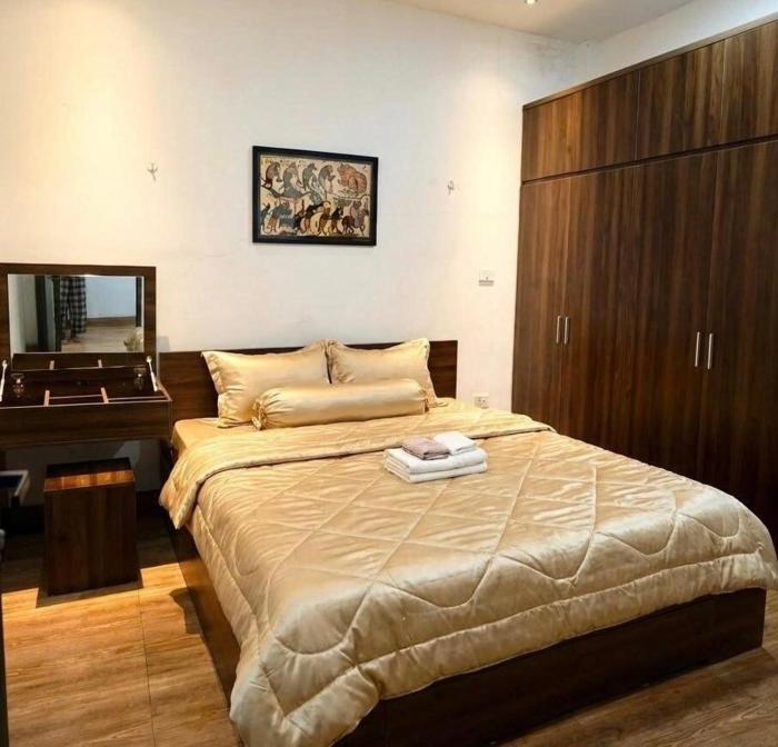 Heritage Flat West Lake w Netflix w Free Bicycles