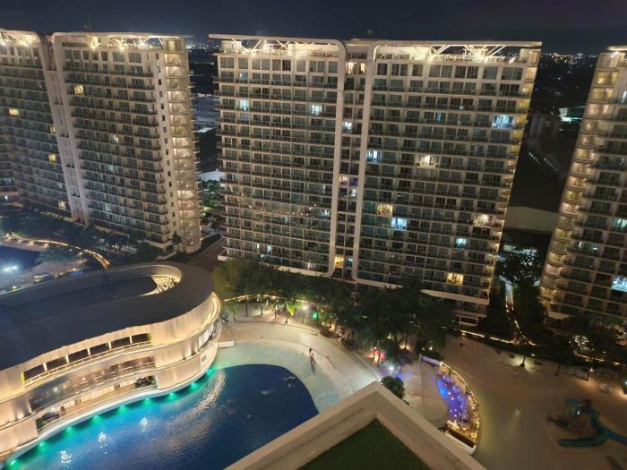 Palm Suites Azure Beach Resort Manila