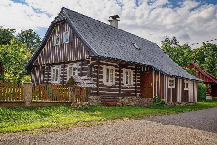 Roprachtická chalupa