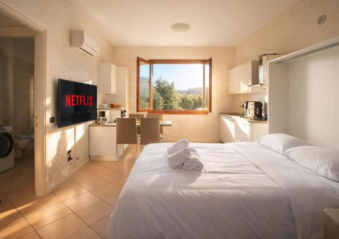 Lake Garda Apartment with Private Terrace, Pool & Parking I 3 Guests