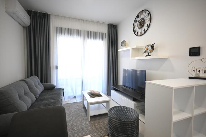 Apartment Stingray