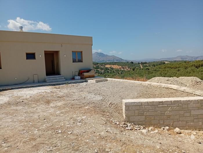 Lofos Hills Residence