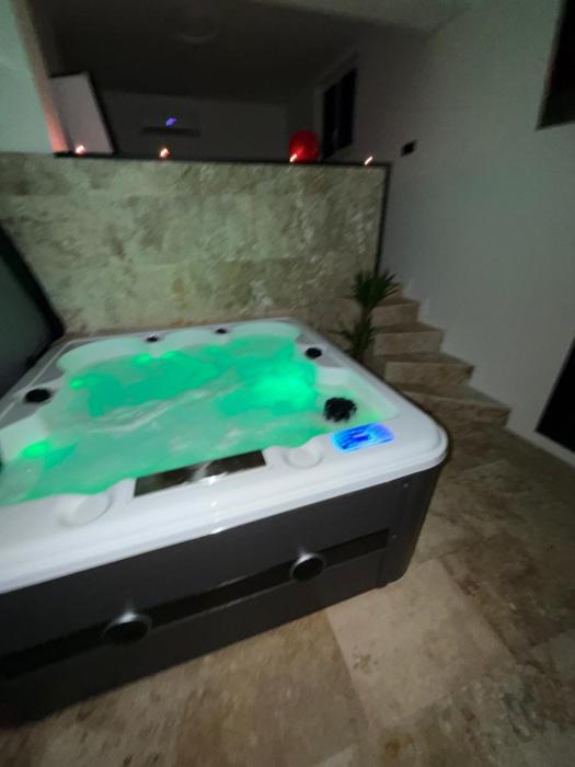 Love room Aubagne