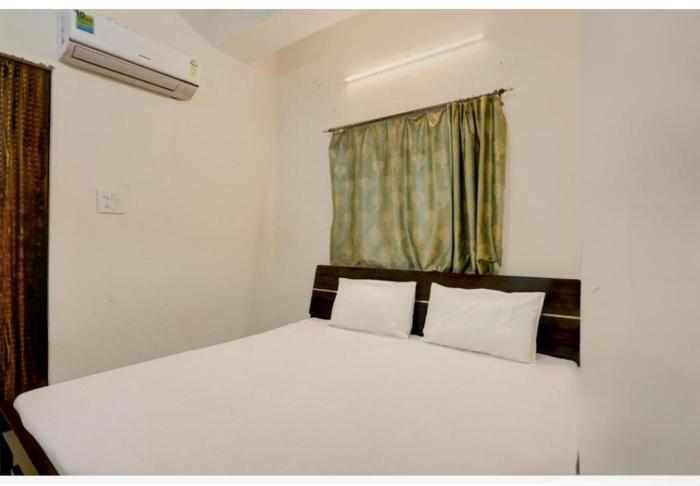 Kashi Ganga Legacy Home Stay