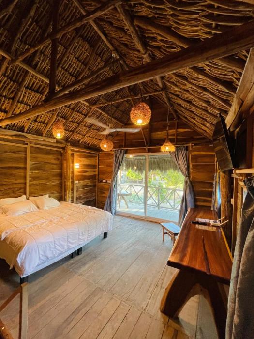 Cabaña privada cerca de las Aguas Rosas y playa