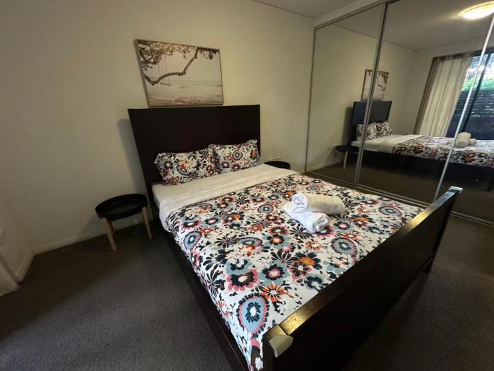 Ryde Modern Apartment Close to Transport