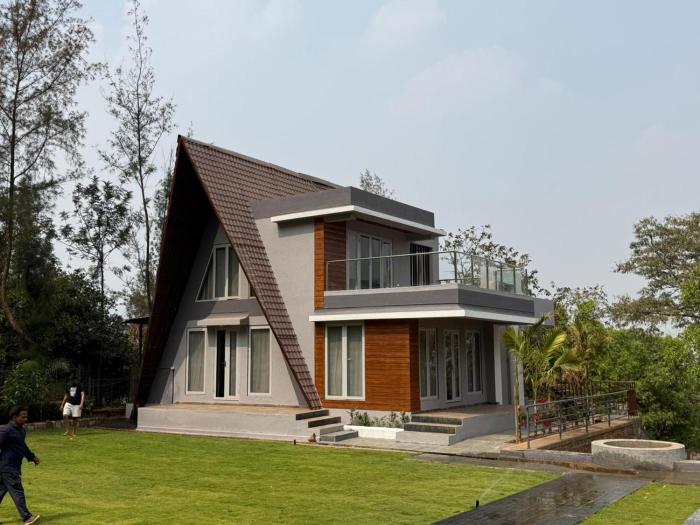 Airawat Farms - Hill View Villas with Private Pool