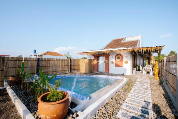 Villa New DBamboo by Plesirhatiyogja