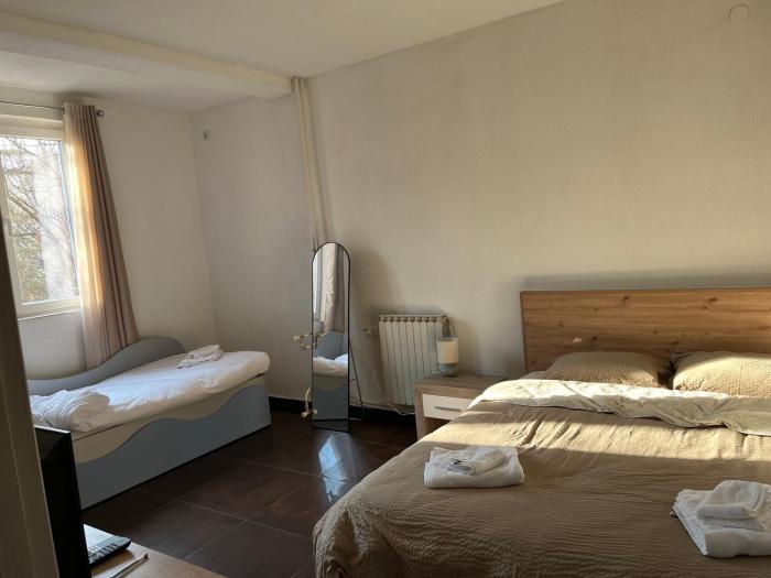 Center City Stay 2