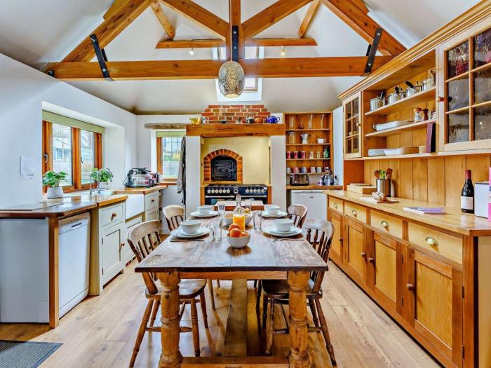 3 Bed in Ashford oc-54088