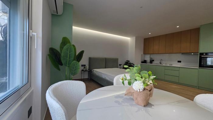 Center M Apartments 102