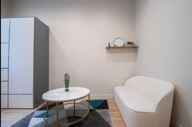 Studio cosy à la Villette proche Métro