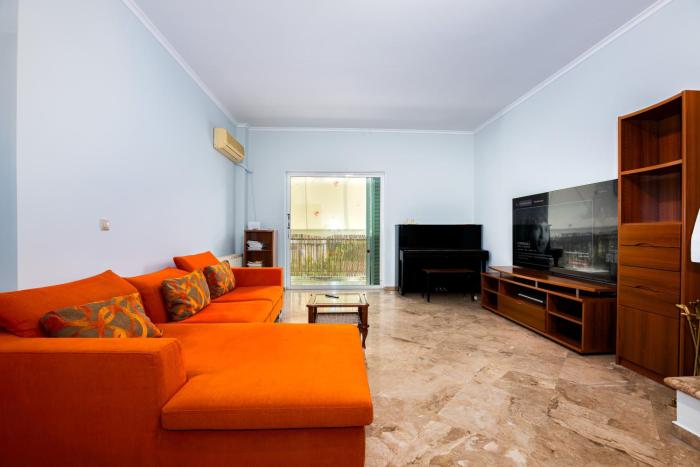 Spacious 144sqm flat near Mount Ymittos