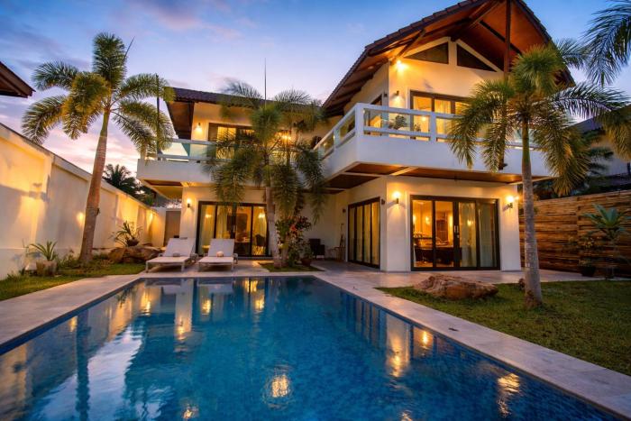 Resona Pool Villa
