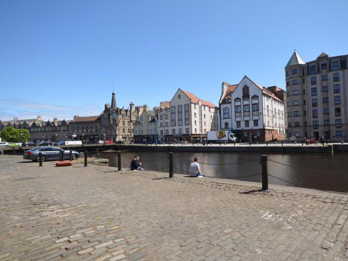 1 Bed in Edinburgh oc-e1678