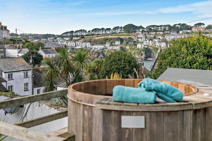 5 Bed in Fowey oc-72387