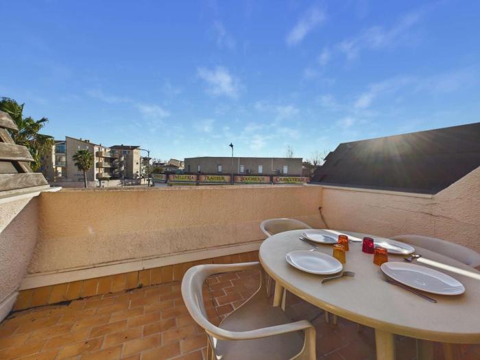 Charmant T2 avec terrasse et parking privé, proche plage, capacité 4 personnes - Marseillan - FR-1-326-495