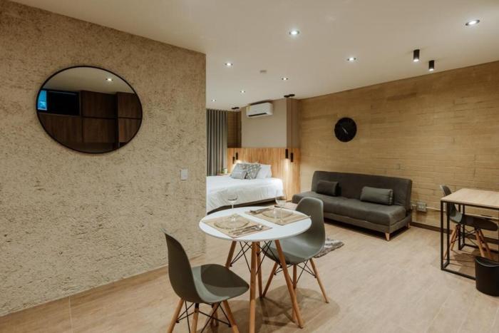 Cozy Loft in Class 48