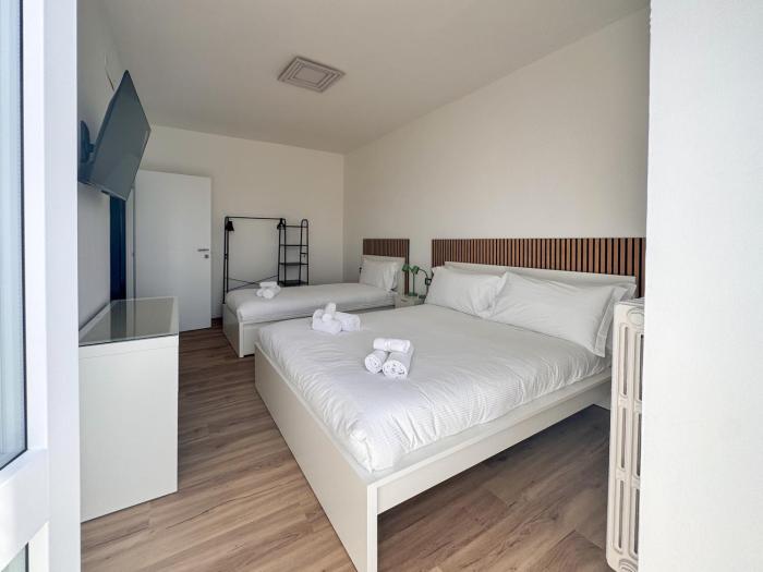 Spezia Bright 2 Bedroom Apartment - Milan