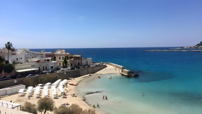 Azzurra Home Holidays