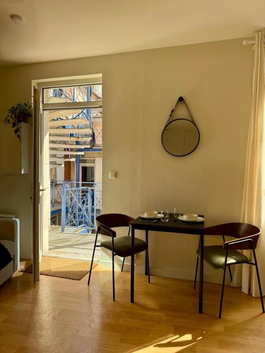 Charles 15, Studio moderne et cosy au cœur de Poitiers
