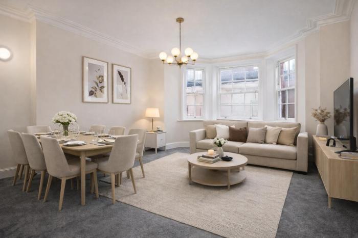 Cosy & Spacious 2BR Apartment in the Heart of Central London - Recently Refurbished