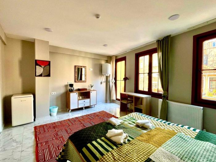 Nest Digital Nomad House