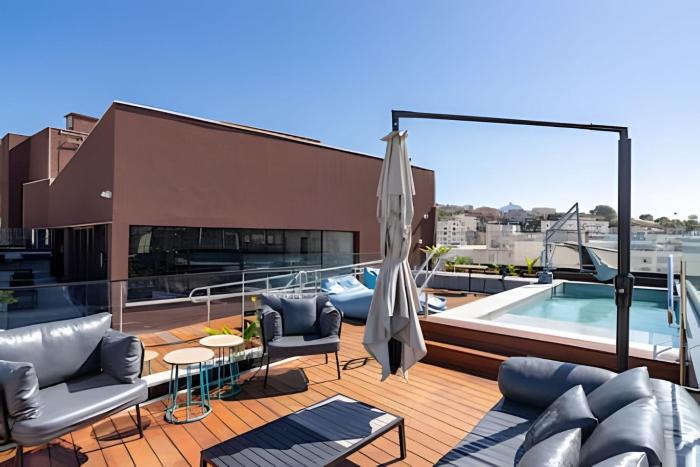 CurtaCentro: Studio cpiscina academia lavanderia