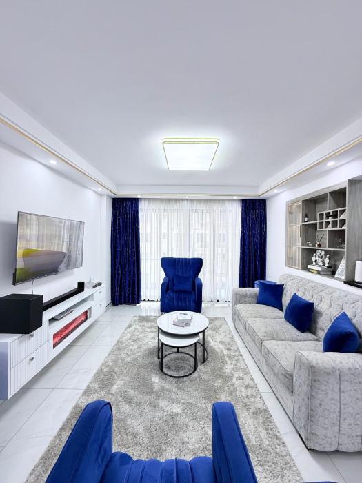 Luxe By Wowza