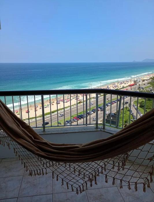 Aparthotel with ocean view Barra da Tijuca Beach