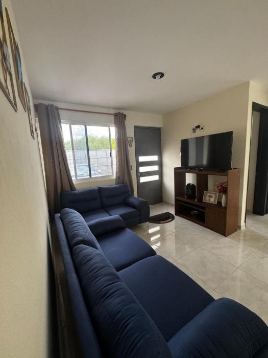 Casa Moderna en la Ruta del Queso y Vino