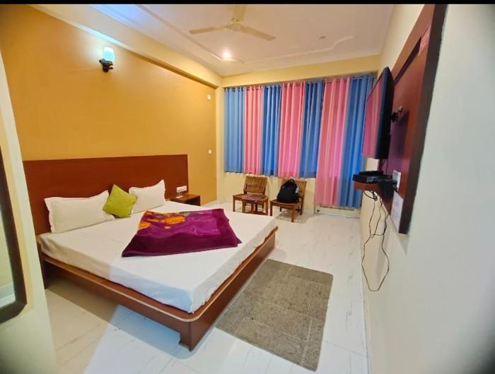 Red carpet hotel
