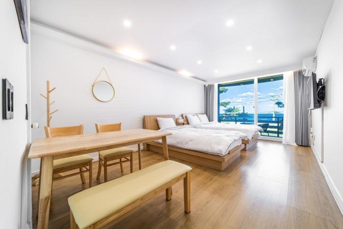 Yangyang Skayocean Pension