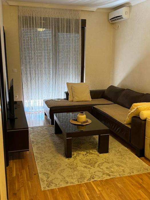 Apartman ML Company