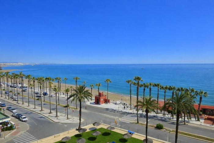 G&G Premium Aloha Beach