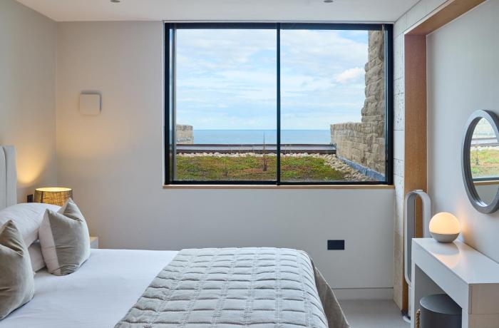 Clifftops - Stone Lodge