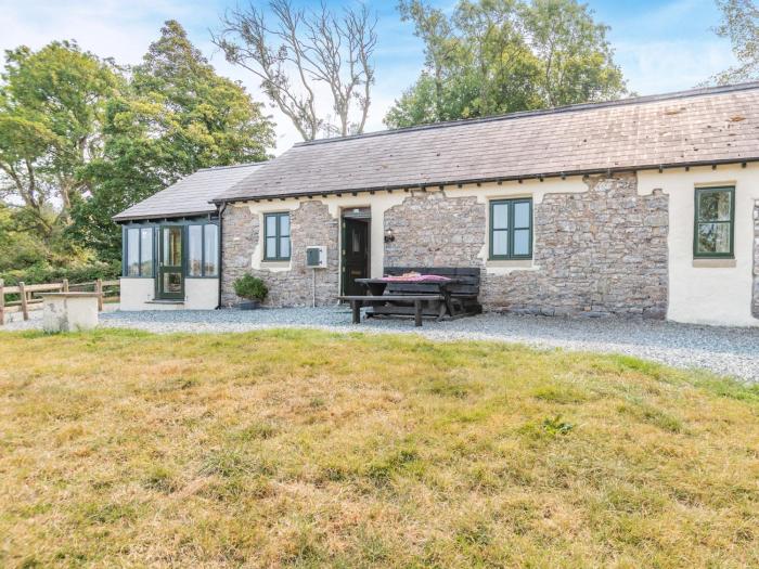 3 Bed in Hundleton 44349