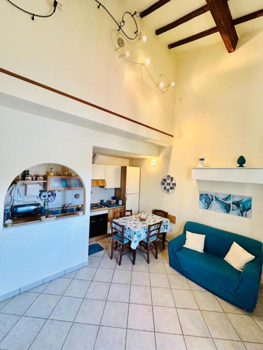 La Dollina House - Cecina Centro