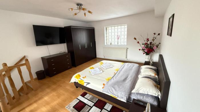 Dianas House Studio