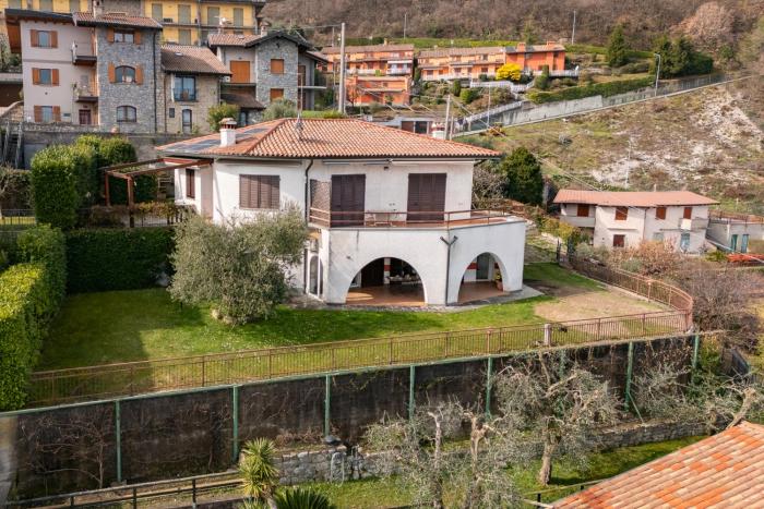 La Terrazza sul Lago