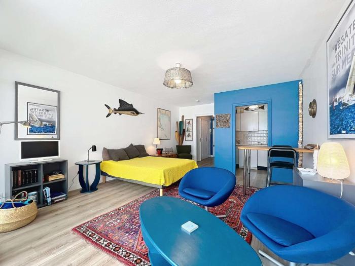 Quiberon - Studio rénové 33m² avec Balcon, Parking et Animaux acceptés - FR-1-478-121