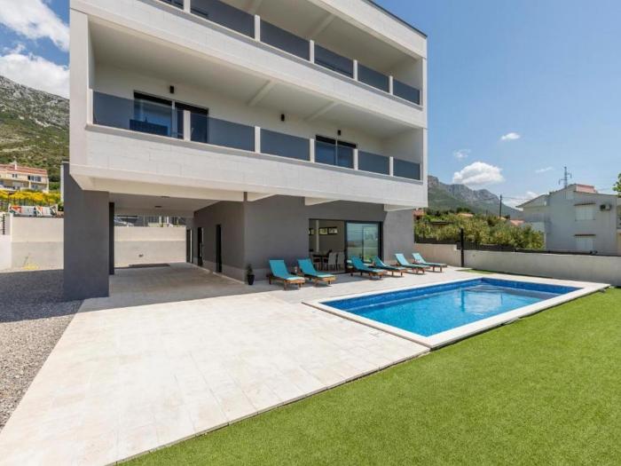 Luxury Villa La nonna Ana - heated pool, sea view, near Split
