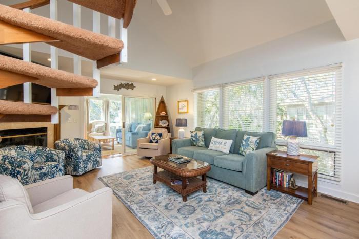 764 Summerwind Villa