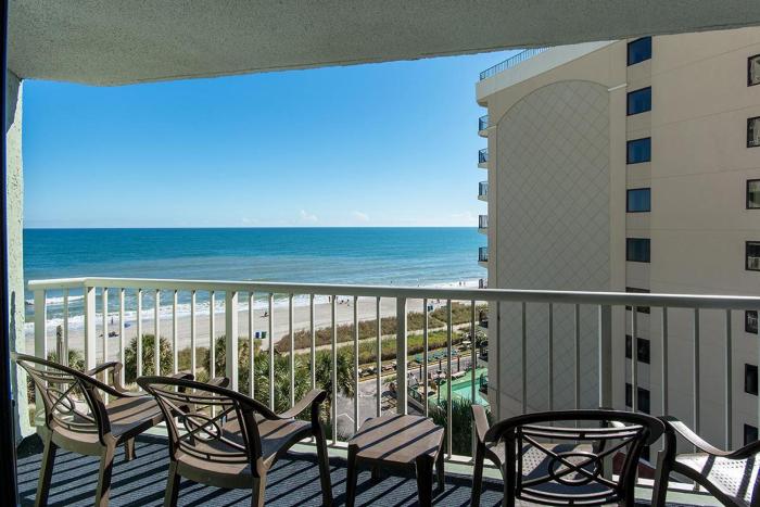 Free Breakfast: 10th Flr Oceanfront Two Bdrm Condo
