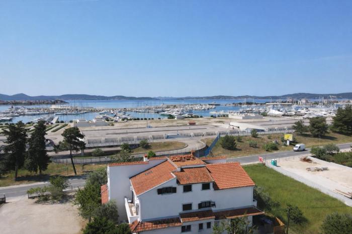 Sukosan apartments nerarby Marina bay