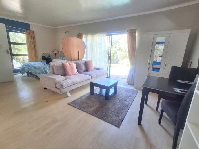 Tranquil, cozy studio apartment close to the beach