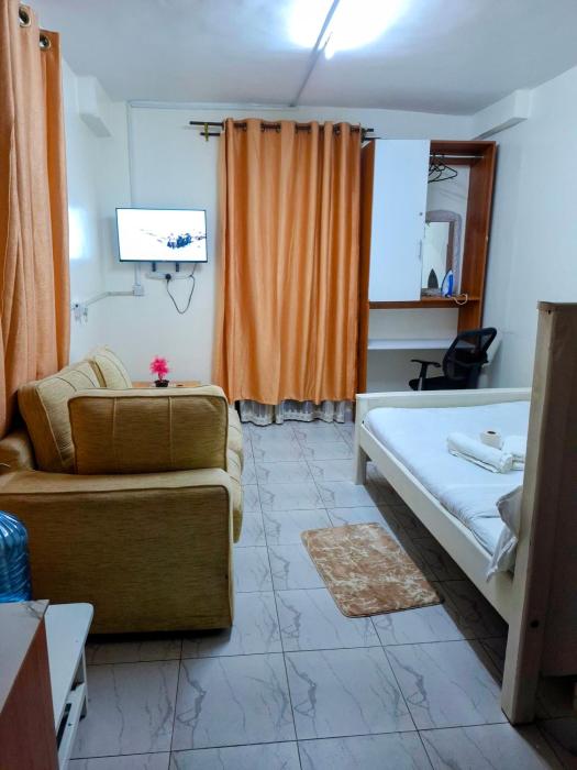Studio Pearl, South B, Sana Sana, Off Mombasa Road