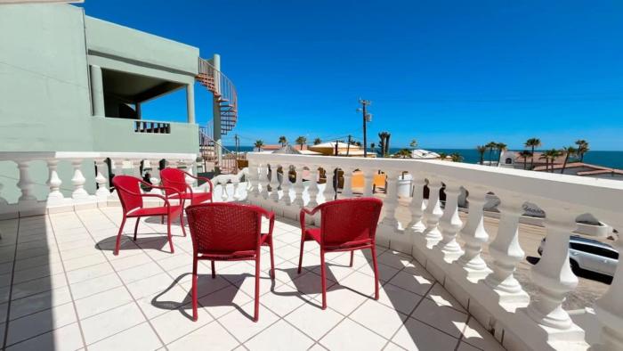 Serene oceanview home Vista del Mar