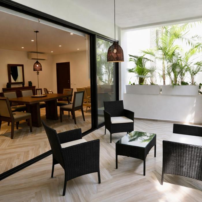 NEW! Oasis Yaaxlum 2BR, pool, jacuzzi & gym